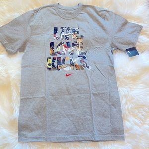 Nike mens T-Shirt